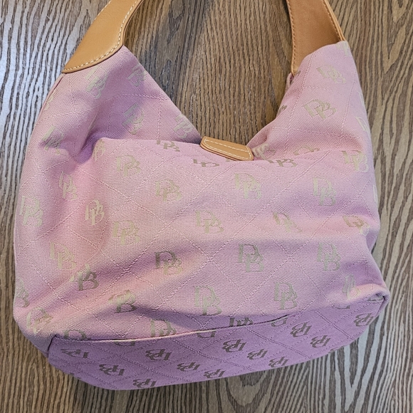 Dooney &Bourke Canvas And Leather Shoulder Bag. Signature Jacquard Hobo - Picture 3 of 5
